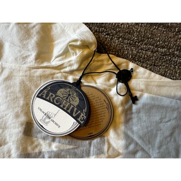 ARCHIVE - DYLAN HARMONICA T SHIRT - Vintage White Women's Tee - Med. - Picture 4 of 4